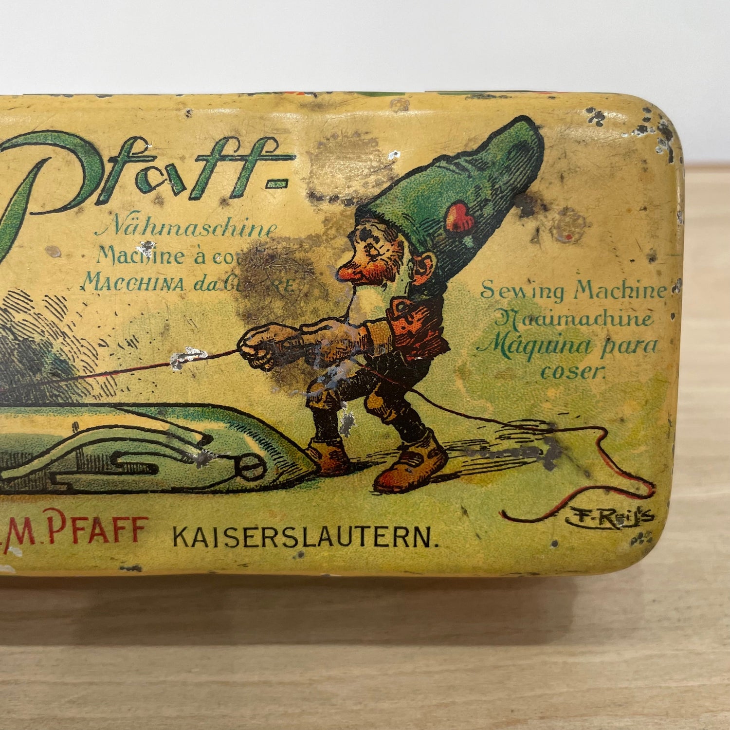 Antique G M Pfaff Lithograph Sewing Accessories Tin, c.1906