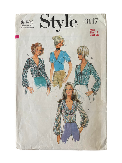 Style 3117 Womens Size 14 Blouse Shirt Top